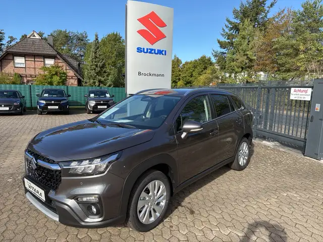 Suzuki S-Cross