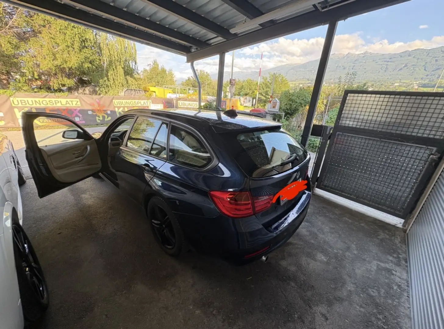 BMW 318 318 d Blau - 2