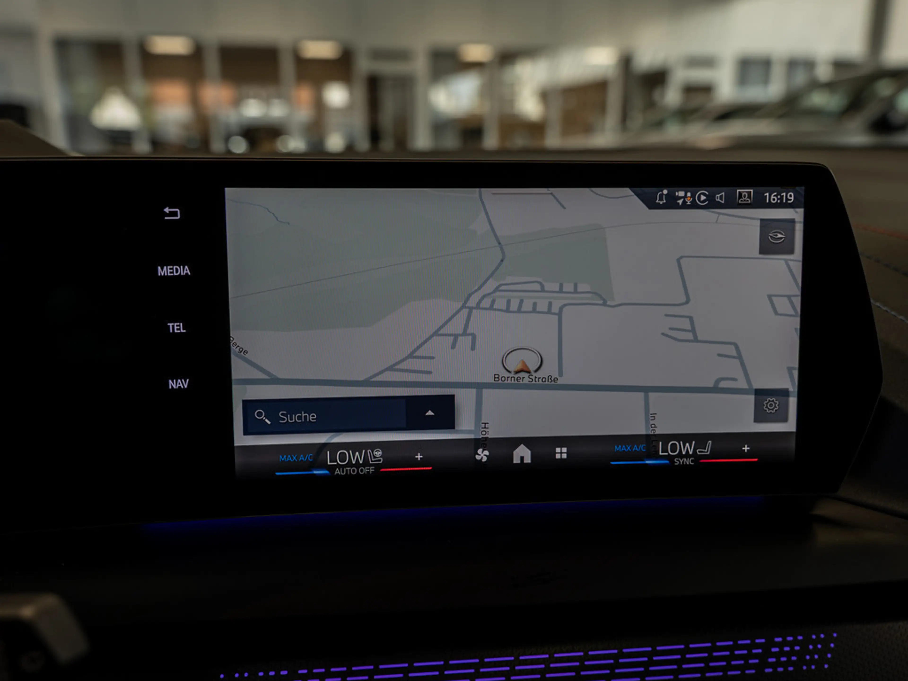 BMW 135 xDrive PANO HUD 360° LED ACC NAVI H/K SHZ — photo 15