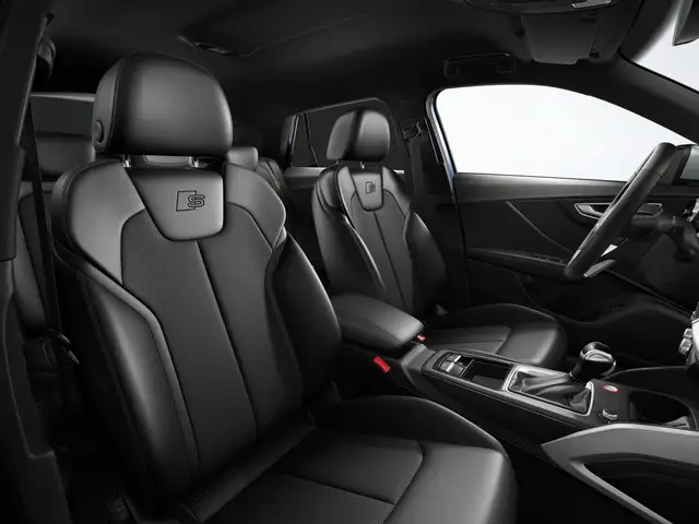 Audi SQ2 view 8