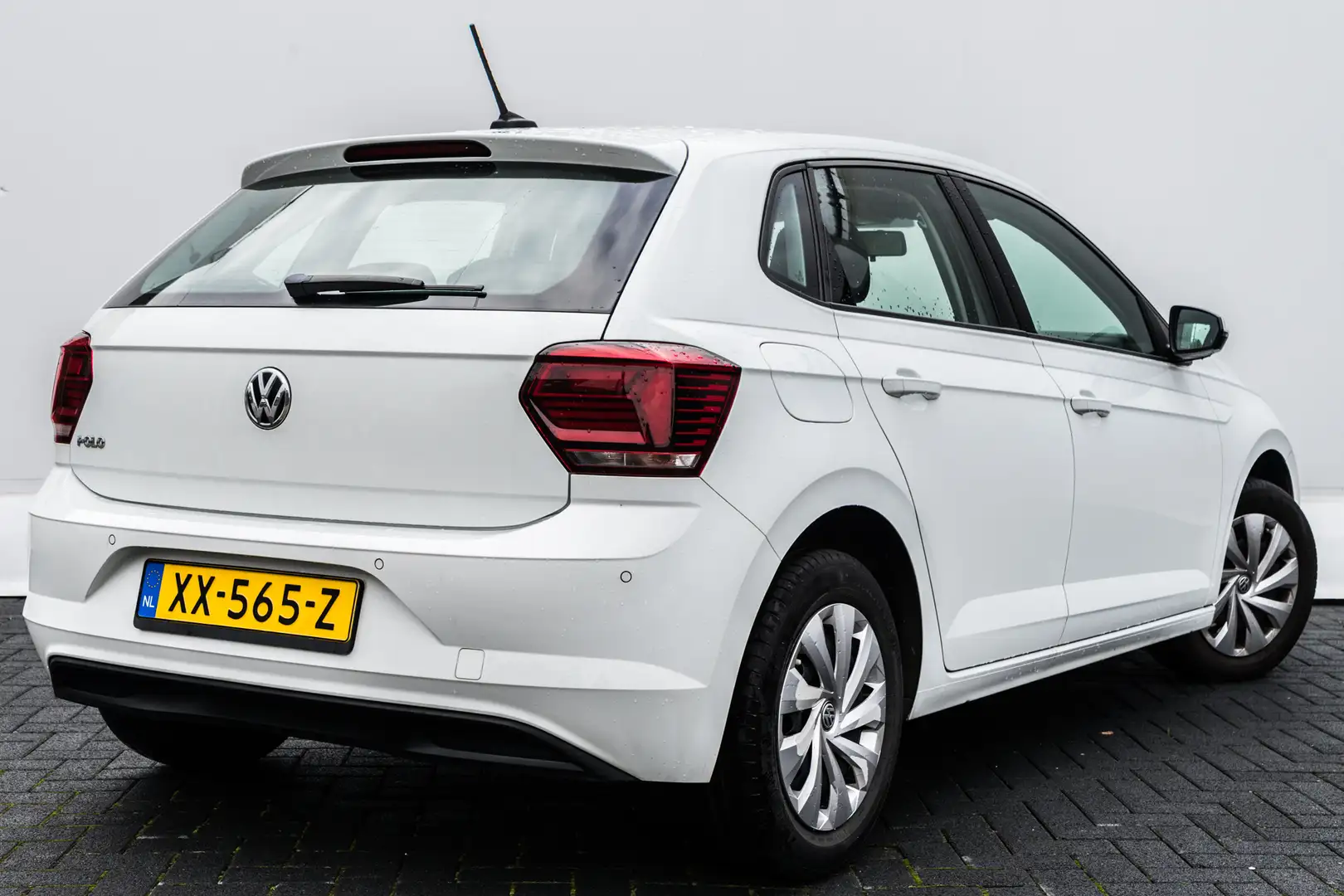 Volkswagen Polo 1.0 MPI Comfortline RIJKLAAR INCL:GARANTIE | Airco Blanc - 2