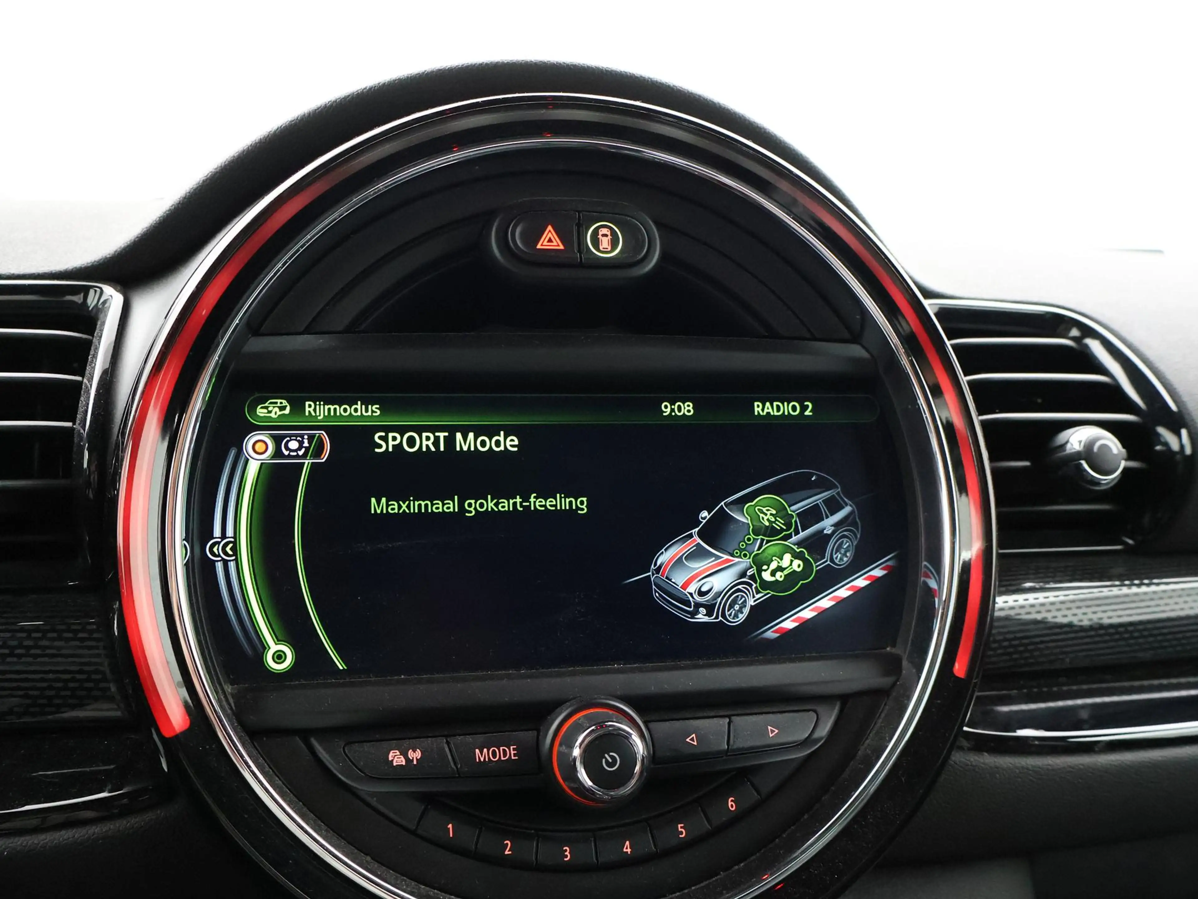 MINI Cooper S Clubman Mini 2.0 192 PK AUT. + PANORAMA | CAMERA | HEAD-UP — photo 44