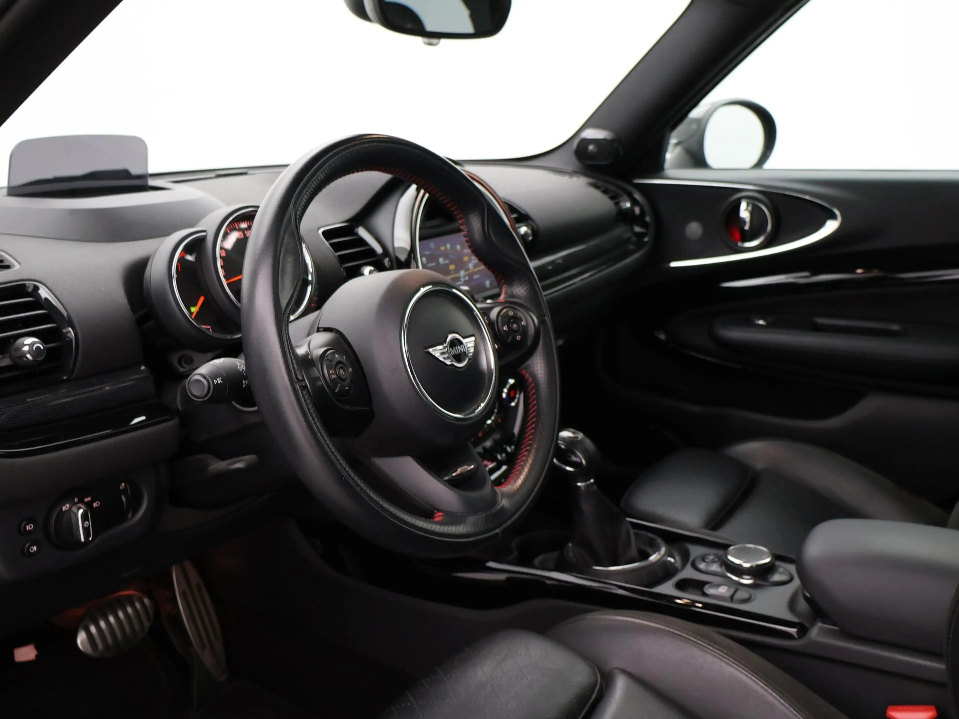 MINI Cooper S Clubman Mini 2.0 192 PK AUT. + PANORAMA | CAMERA | HEAD-UP — photo 33