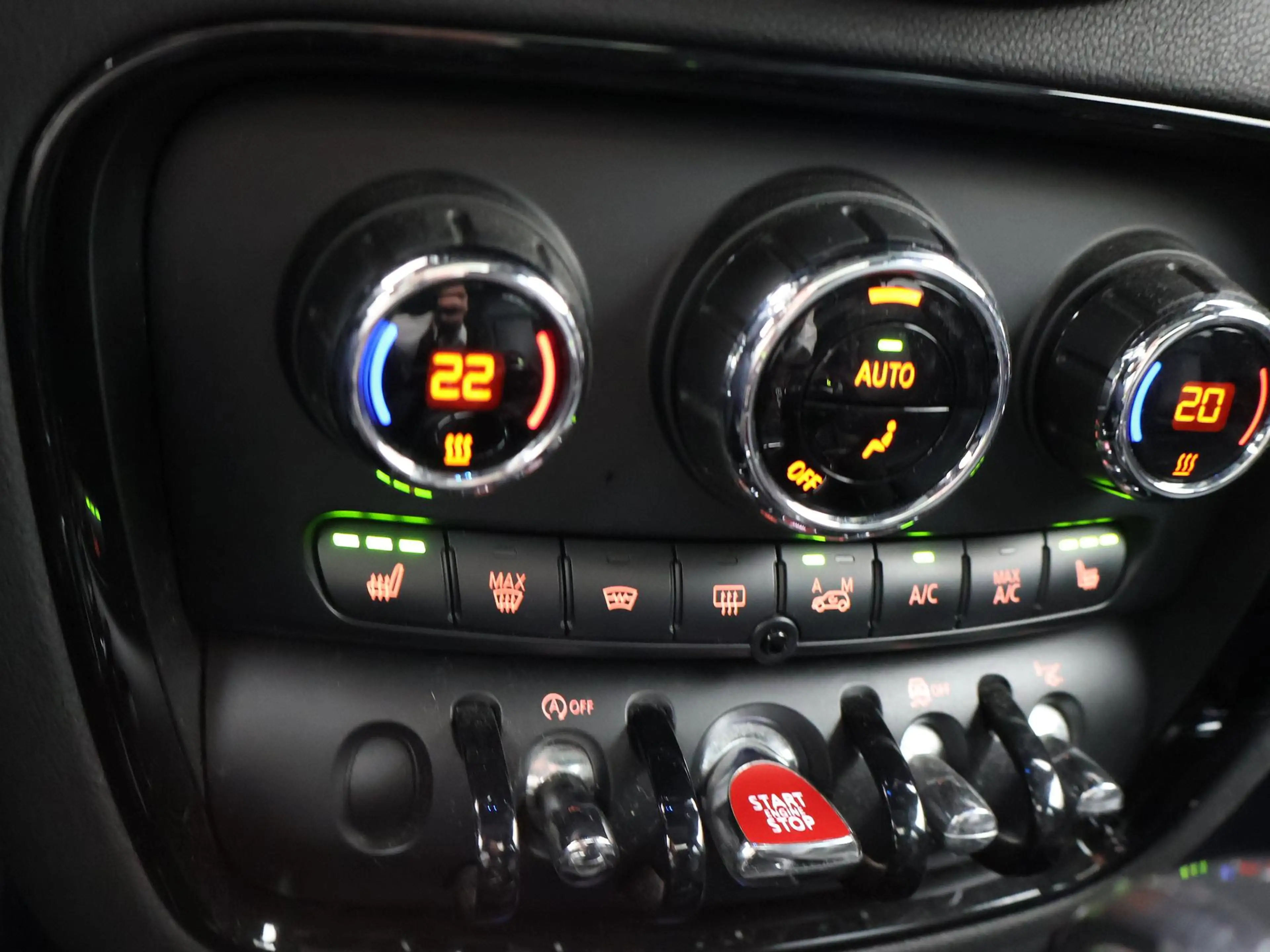 MINI Cooper S Clubman Mini 2.0 192 PK AUT. + PANORAMA | CAMERA | HEAD-UP — photo 27