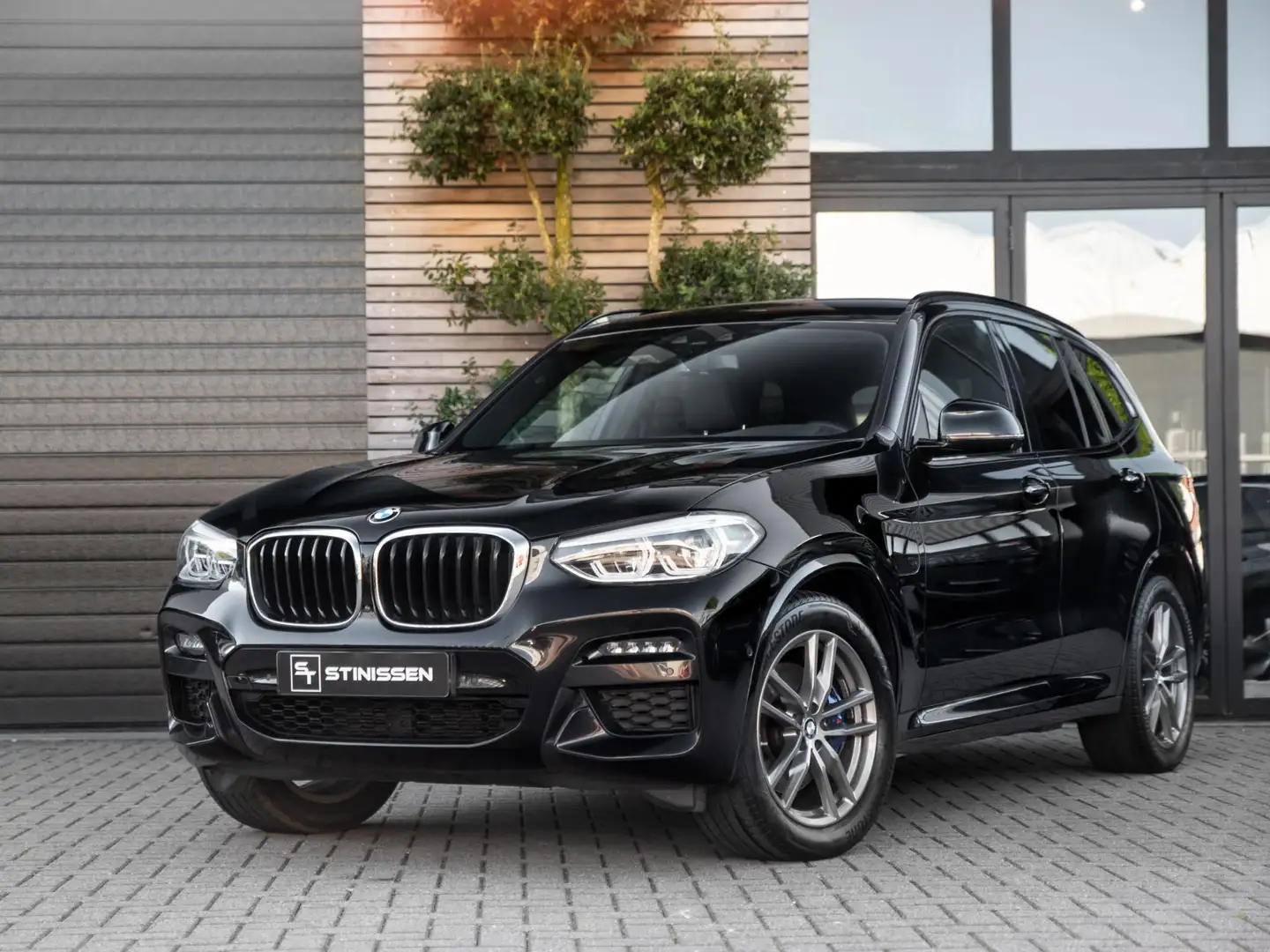 BMW X3 xDrive30e High Executive M-Pakket H&K Leer 360 - 1