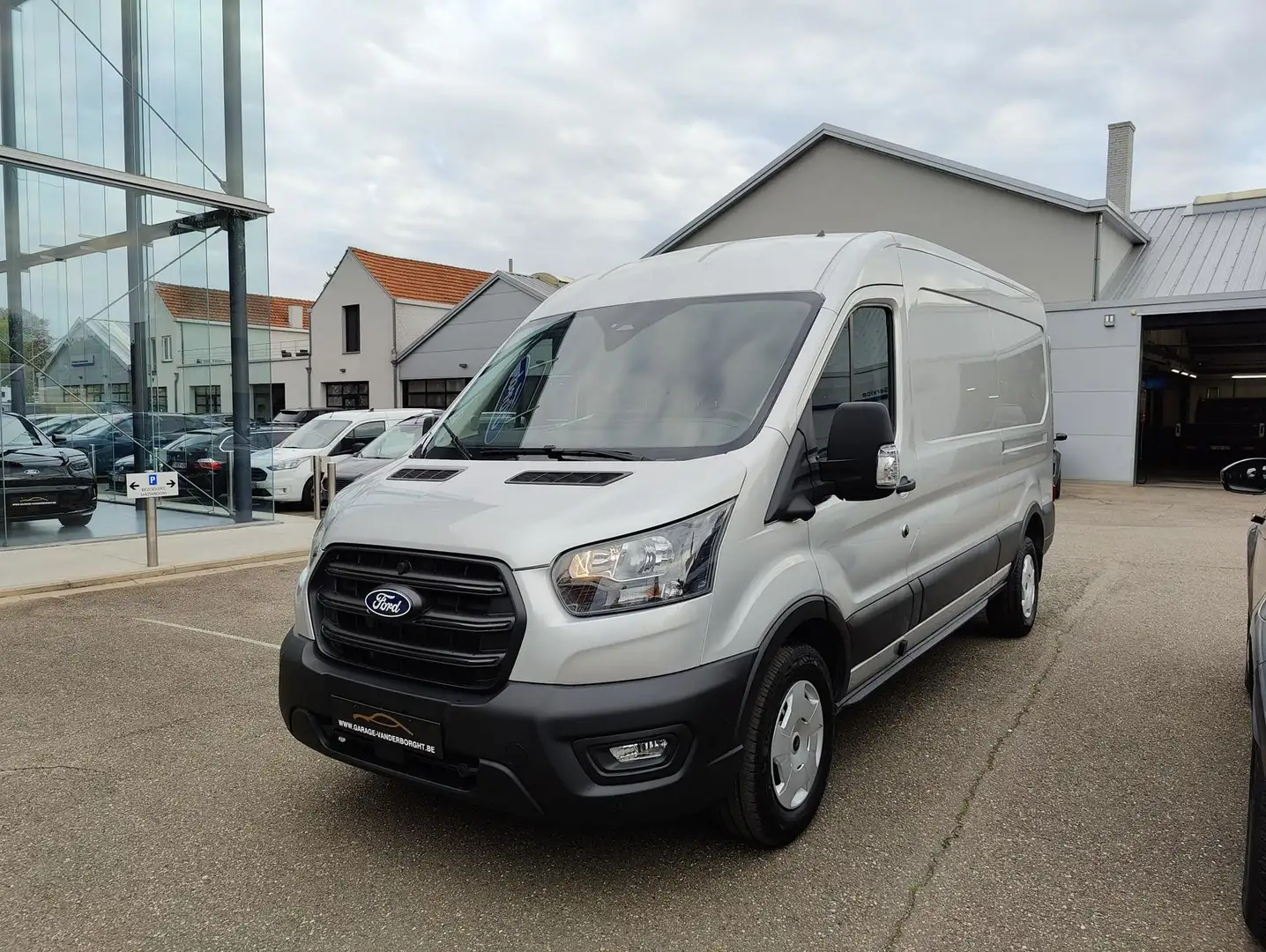Ford Transit 350L 130PK AUTOMAAT NIEUW OKM 32900+BTW Argent - 2