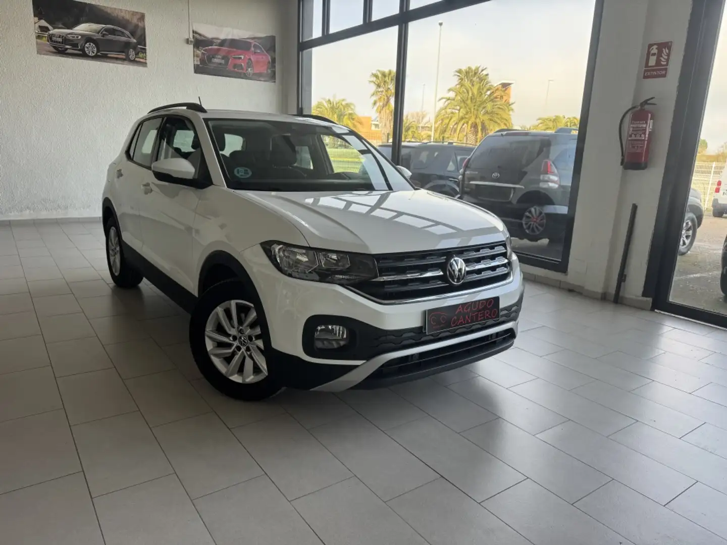 Volkswagen T-Cross 1.0 TSI Advance 81kW Weiß - 2