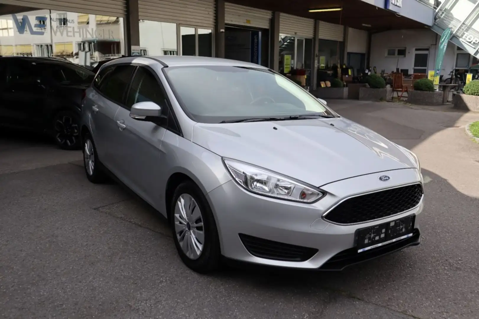 Ford Focus 2014- Zilver - 1