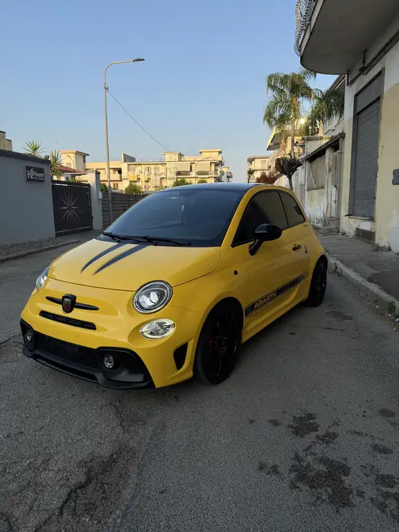 Abarth 595 Competizione 2018 из Европы — купить под ключ