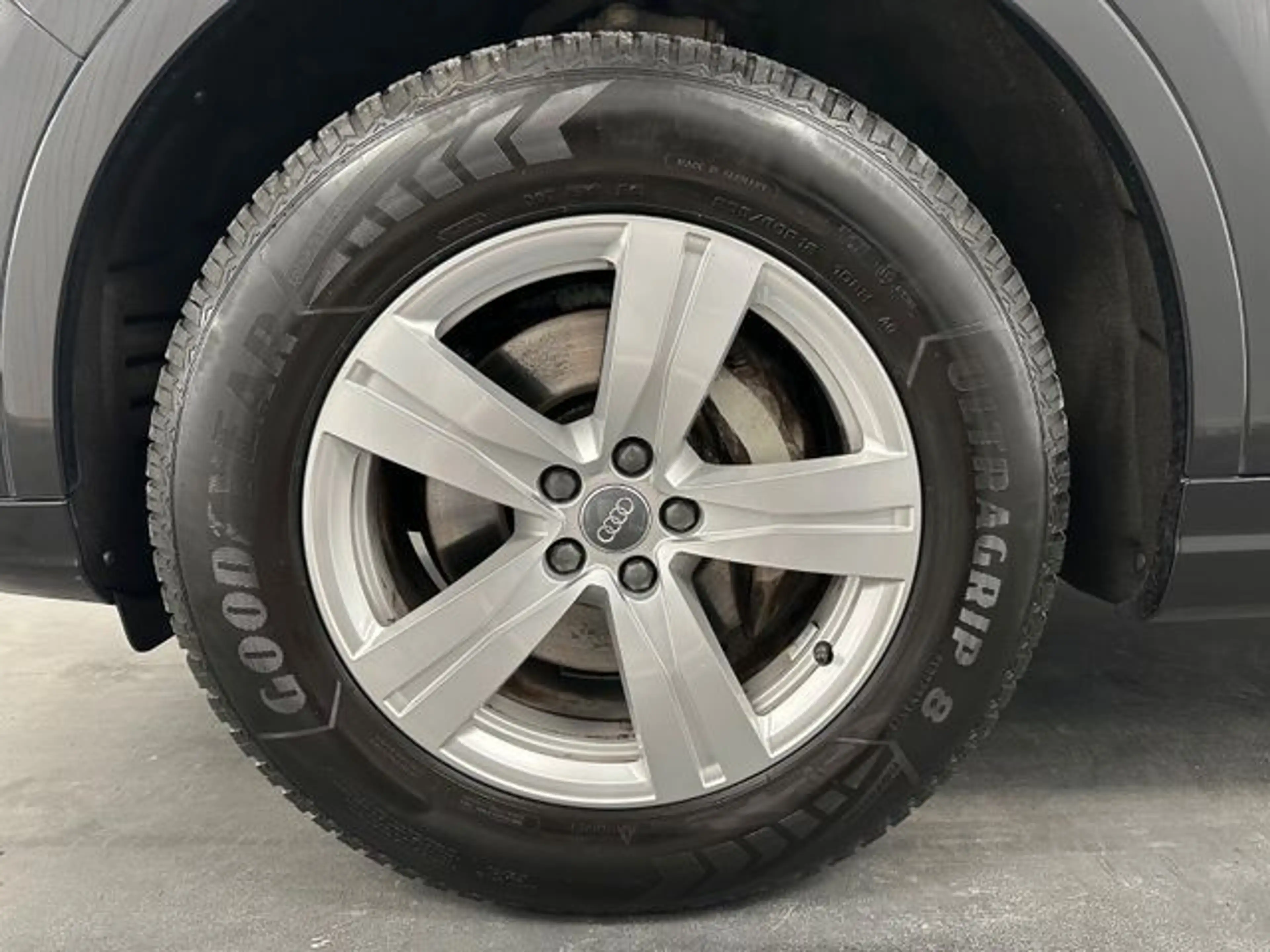Audi Q7 3.0 TDI quattro 1. Hand Xenon Leder Kamera — photo 11