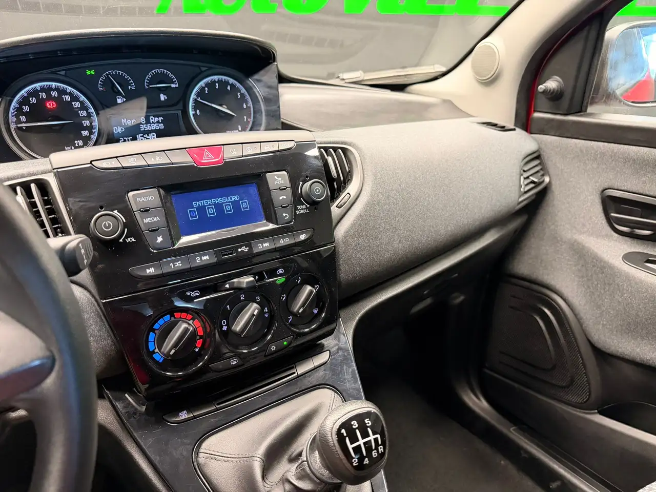 Lancia Ypsilon 2023 — фото 14