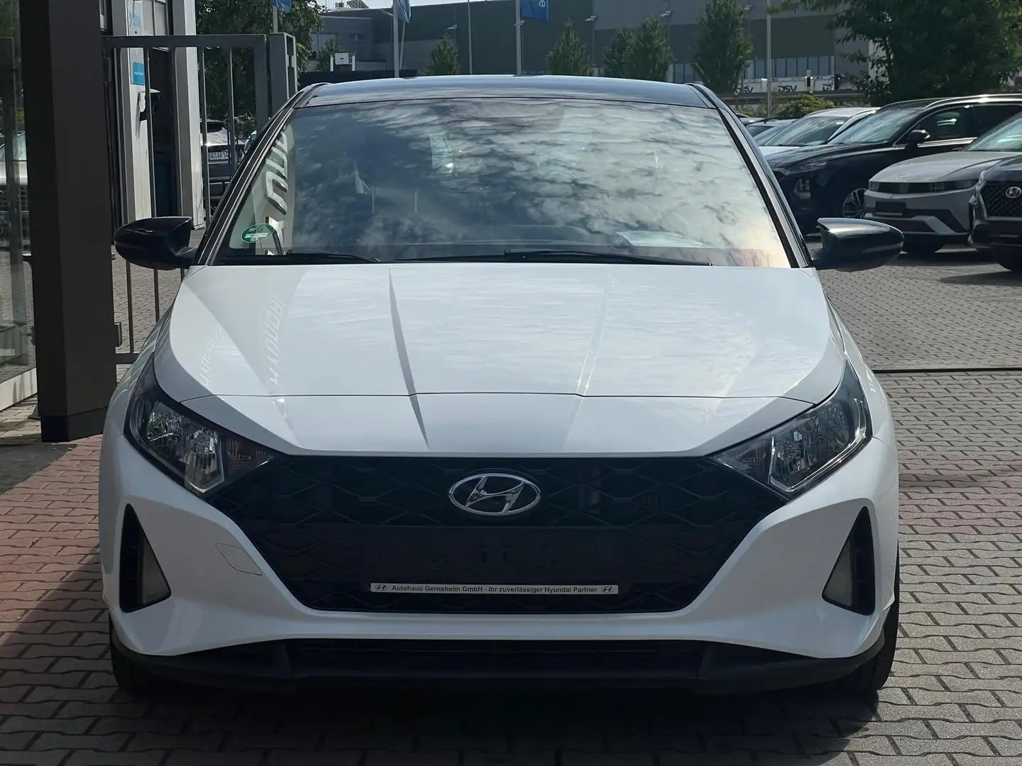 Hyundai i20 Intro Edition Mild-Hybrid ***1.Hand, Kamera*** Weiß - 2