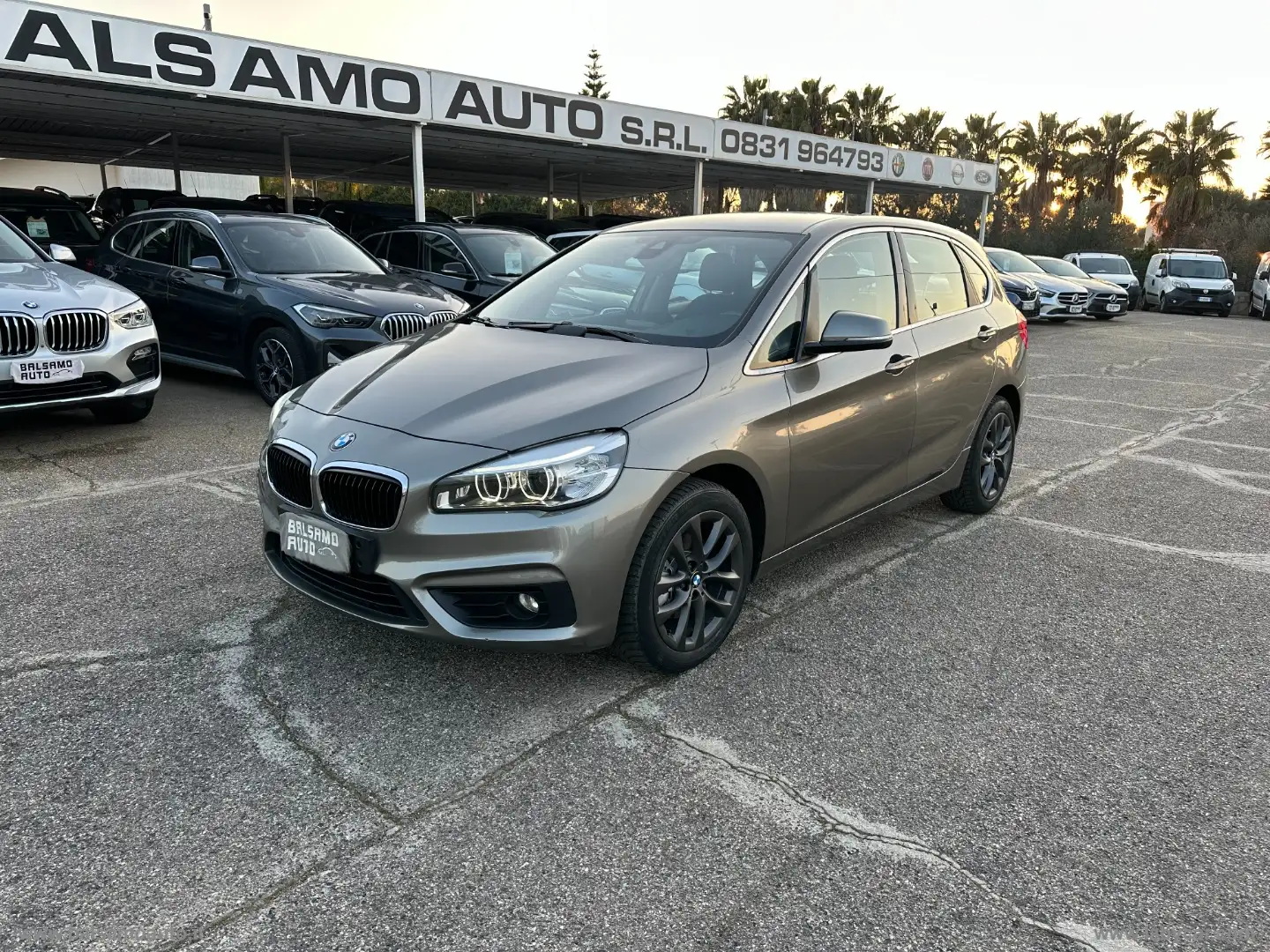 BMW 216 216d Active Tourer Advantage Plateado - 1