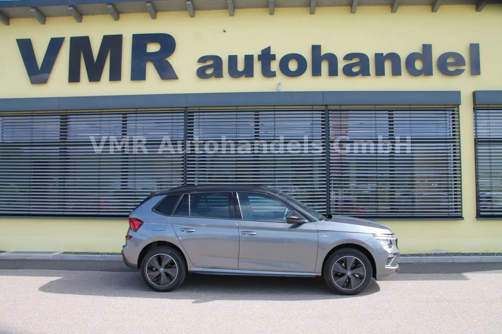Skoda Kamiq 1.5 TSI DSG Monte Carlo *Facelift*AHK* Grau - 1