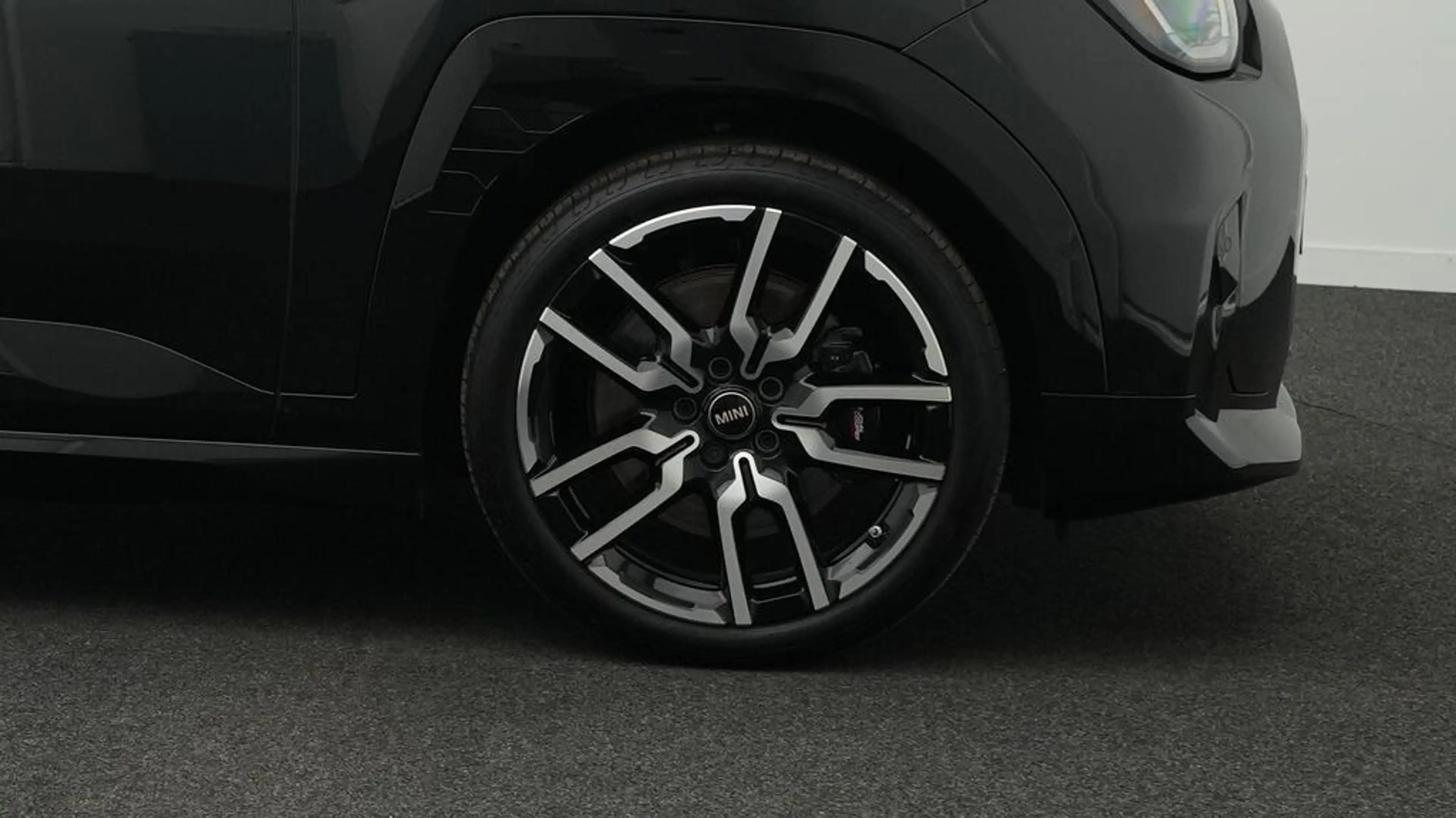 MINI Aceman John Cooper Works Trim — photo 12