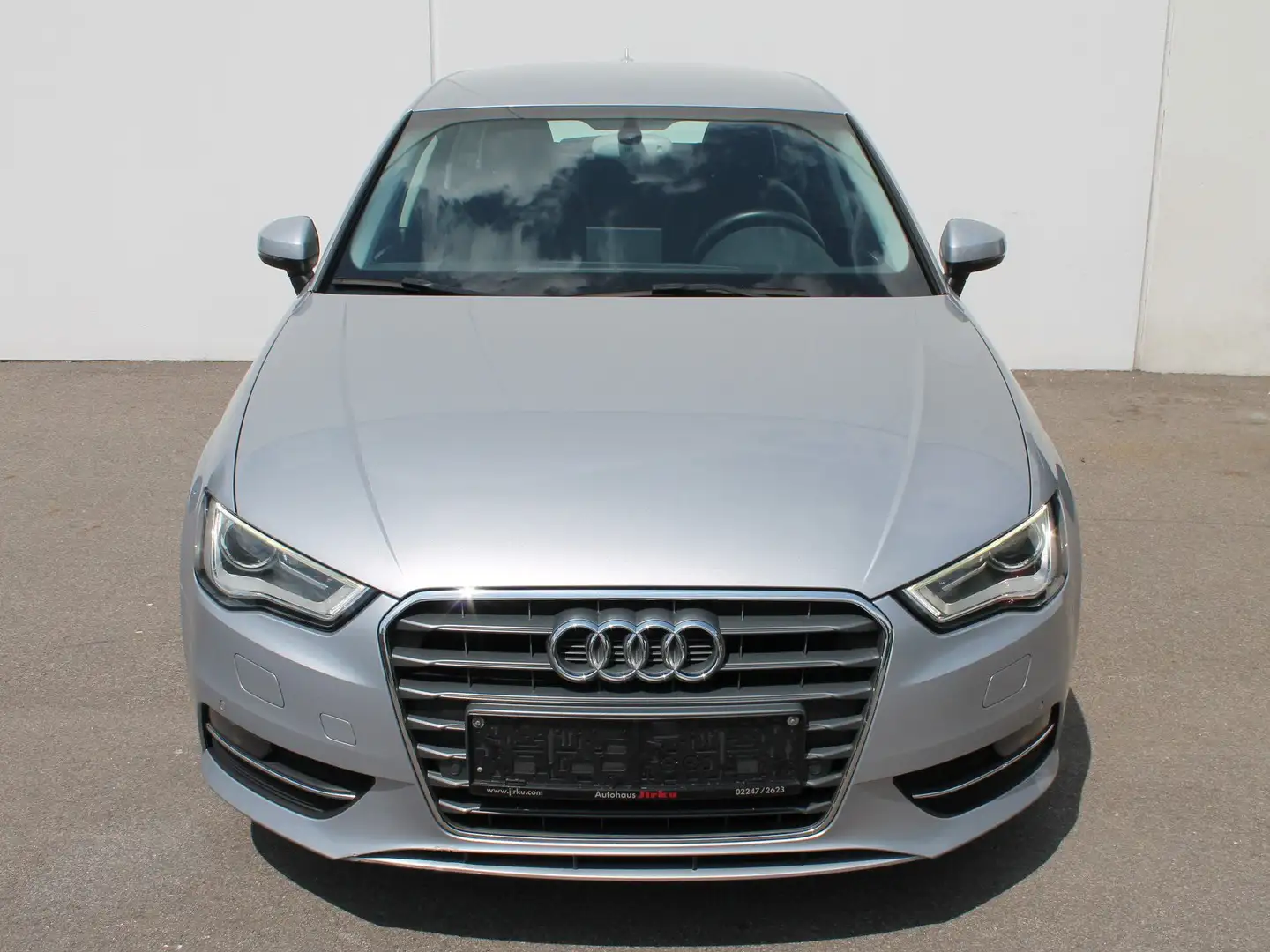 Audi A3 SB 1,2 TFSI Intense mit Navi! Komfortpaket! Argento - 2