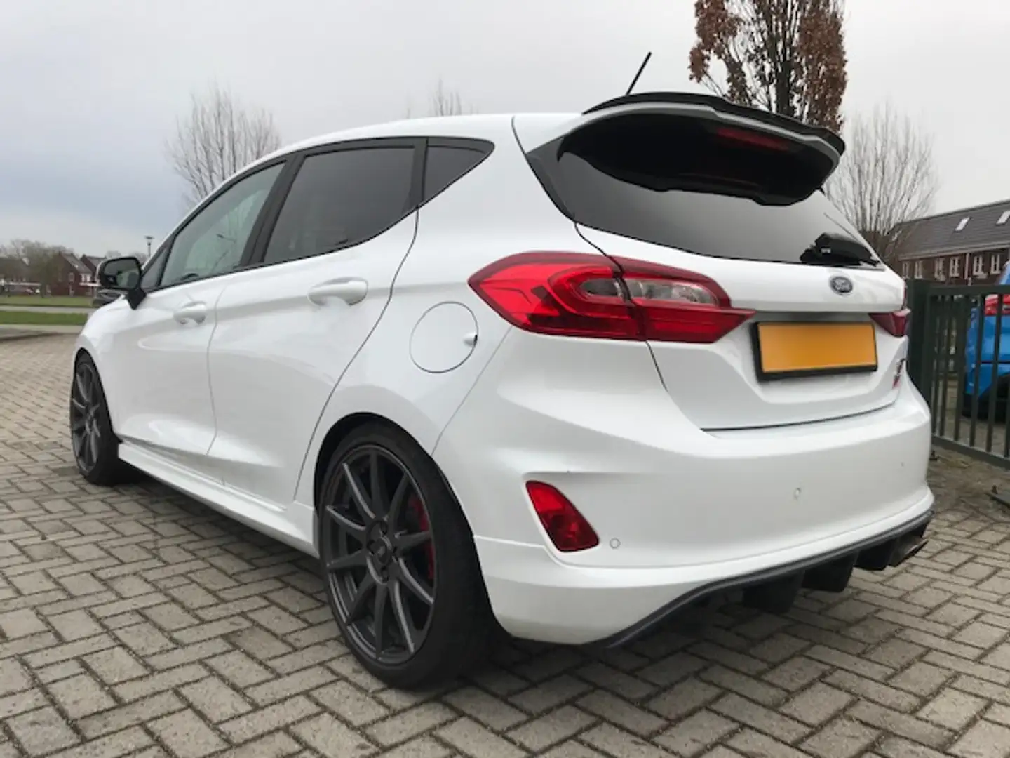 Ford Fiesta 1.5 EcoBoost ST-3 Mountune 235 PK Performance Wit - 2