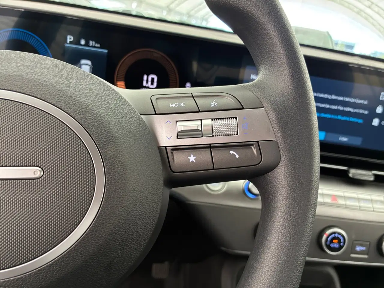 Hyundai KONA снимка Hyundai KONA