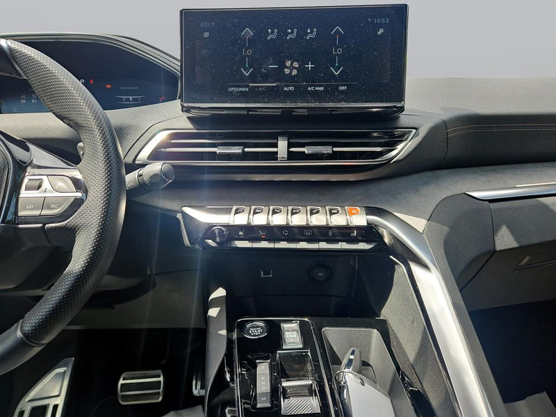 Peugeot 3008 GT PureTech 130 EAT8 — photo 13