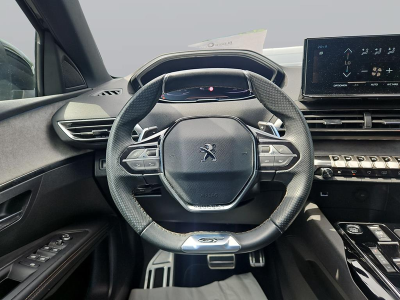 Peugeot 3008 GT PureTech 130 EAT8 — photo 14
