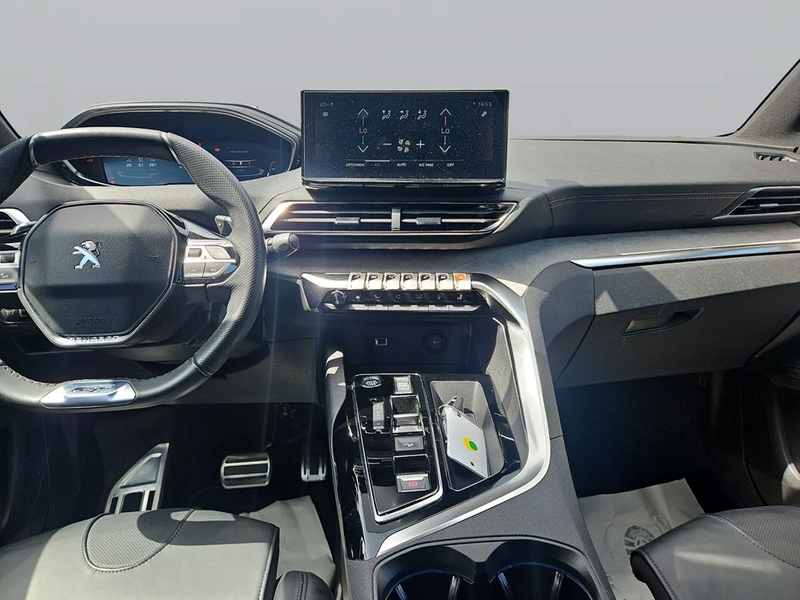 Peugeot 3008 GT PureTech 130 EAT8 — photo 11