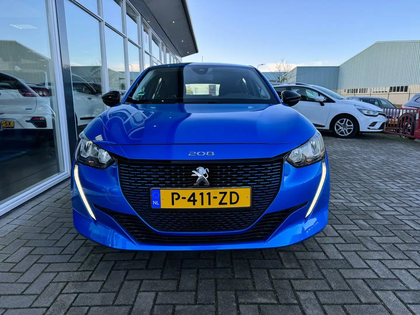 Peugeot e-208 EV Active Pack 50 kWh | Airco | Cruise Control | A Blauw - 2