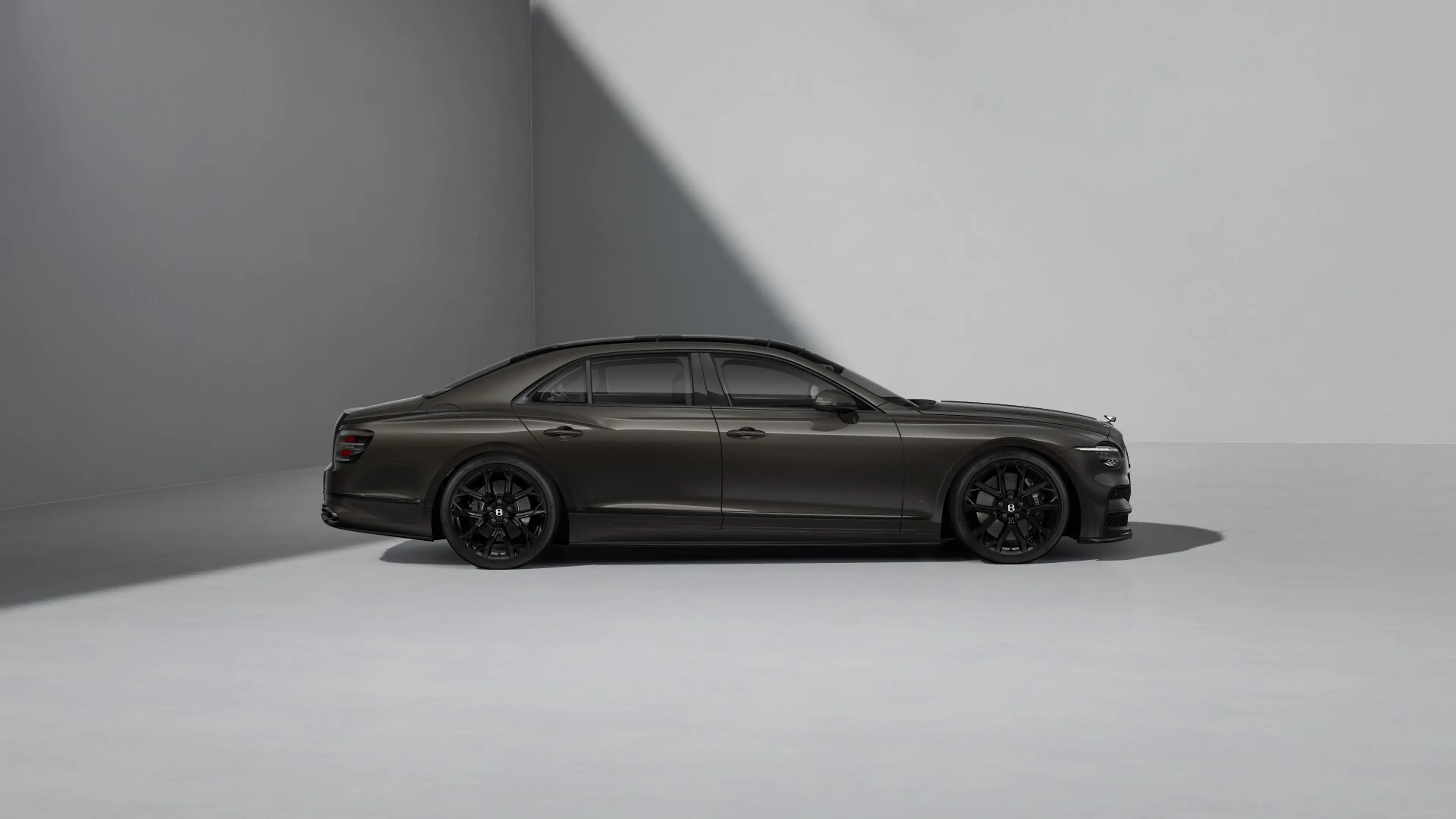 Bentley Flying Spur S V8 Hybrid MY2027 | Coming soon — photo 2