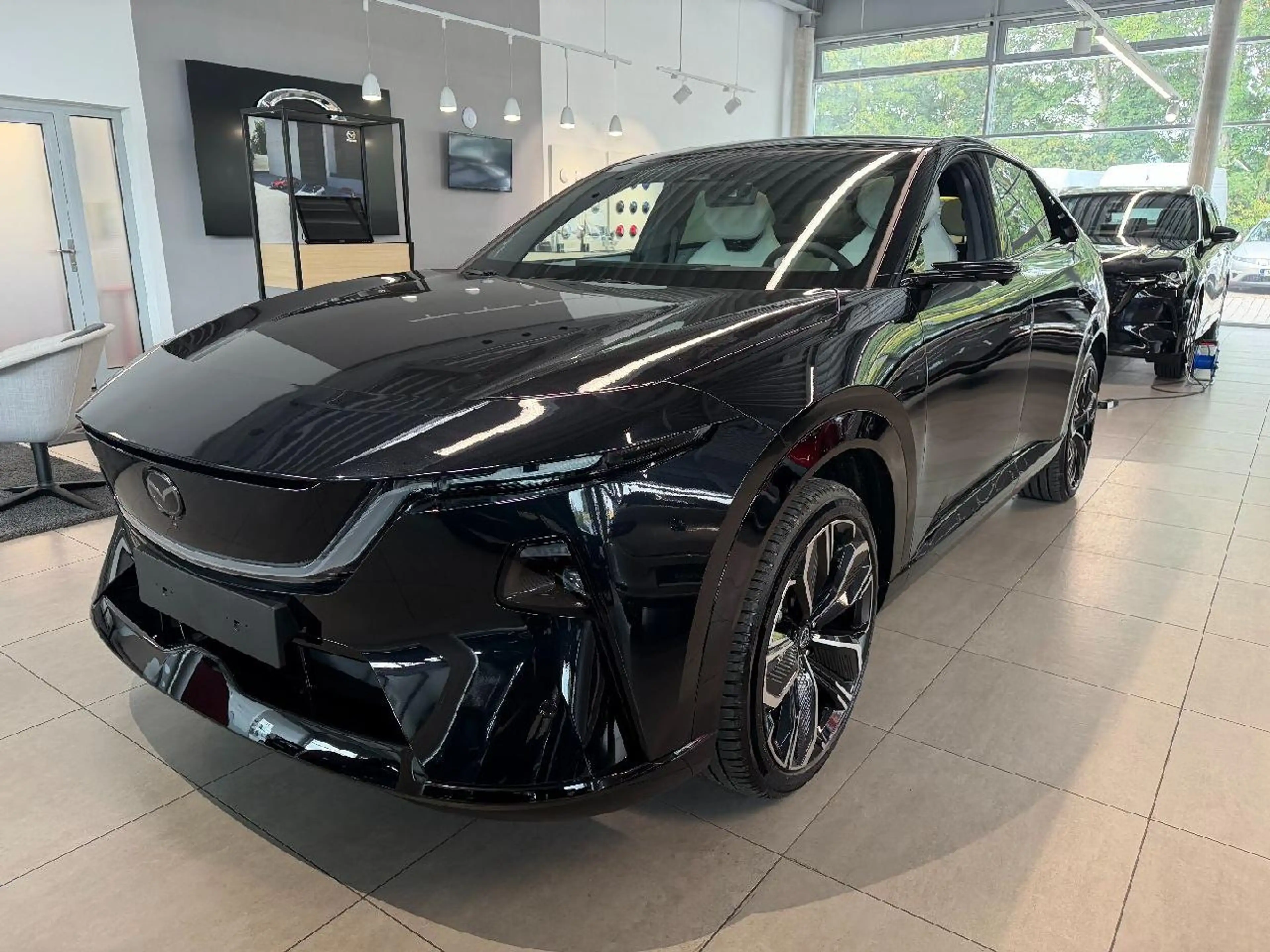 Mazda CX-6e 190 kW EV Takumi Plus
