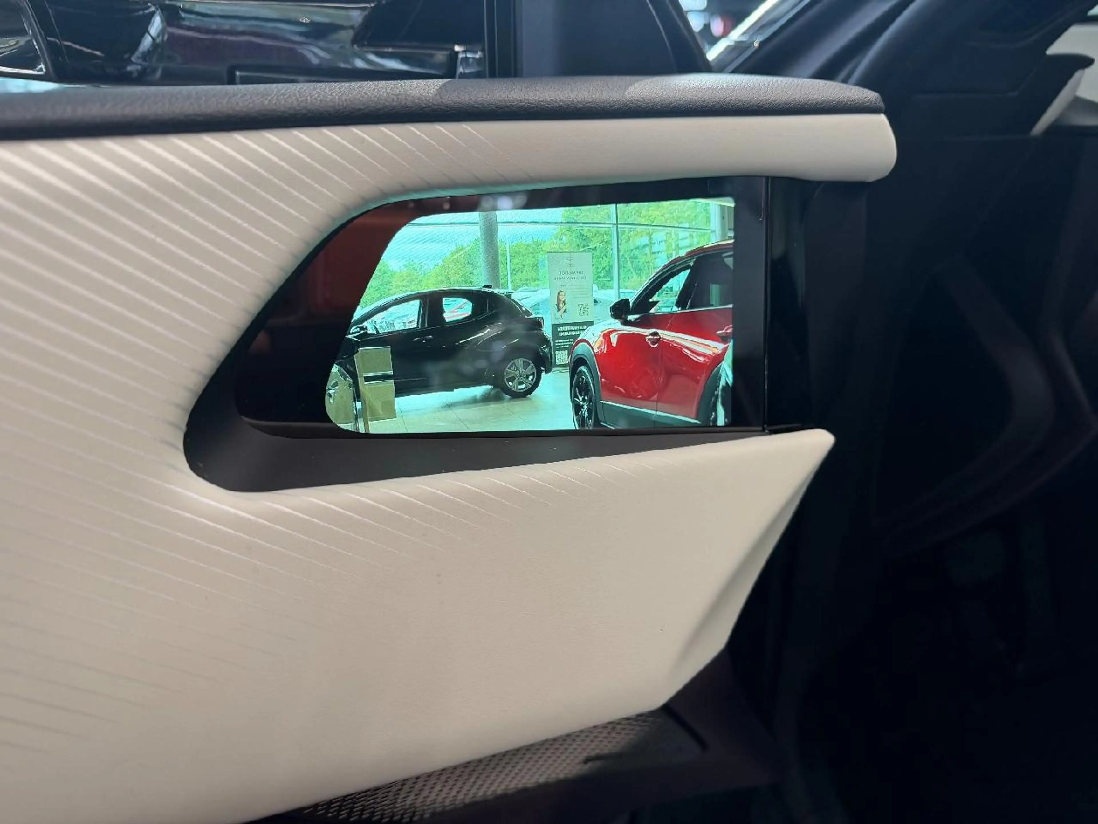 Mazda CX-6e 190 kW EV Takumi Plus — photo 10