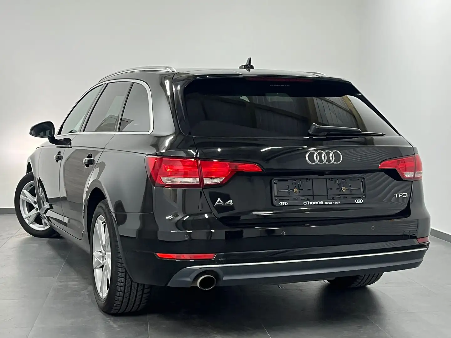 Audi A4 A4 Avant 1.4 TFSI S tronic - 1erMain - Xenon Negro - 2