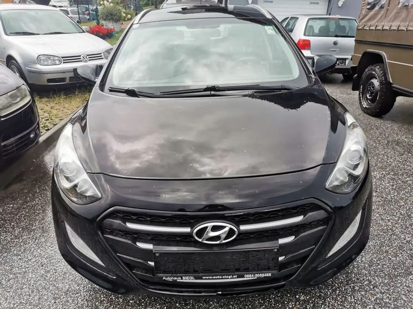 Hyundai i30 Comfort Kombi Zwart - 1