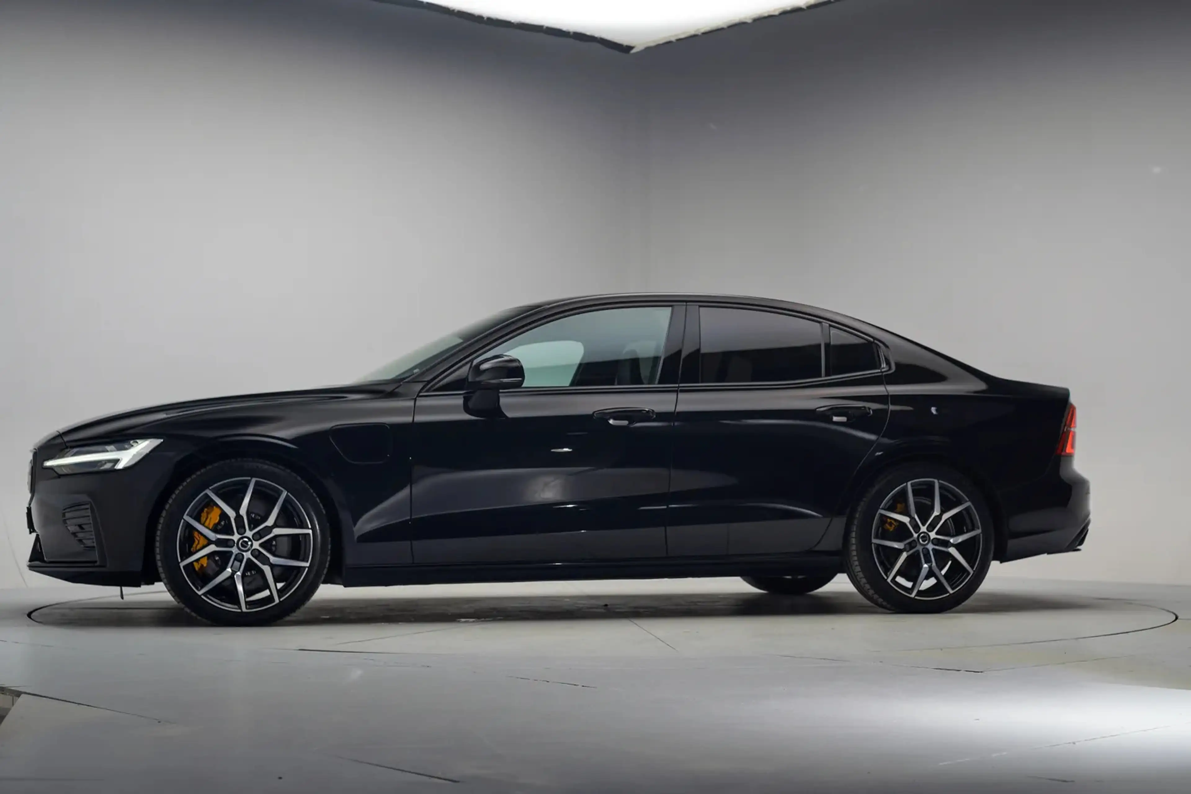 Volvo S60 2.0 T8 AWD Polestar Engineered [ Harman/Kardon Led — photo 2