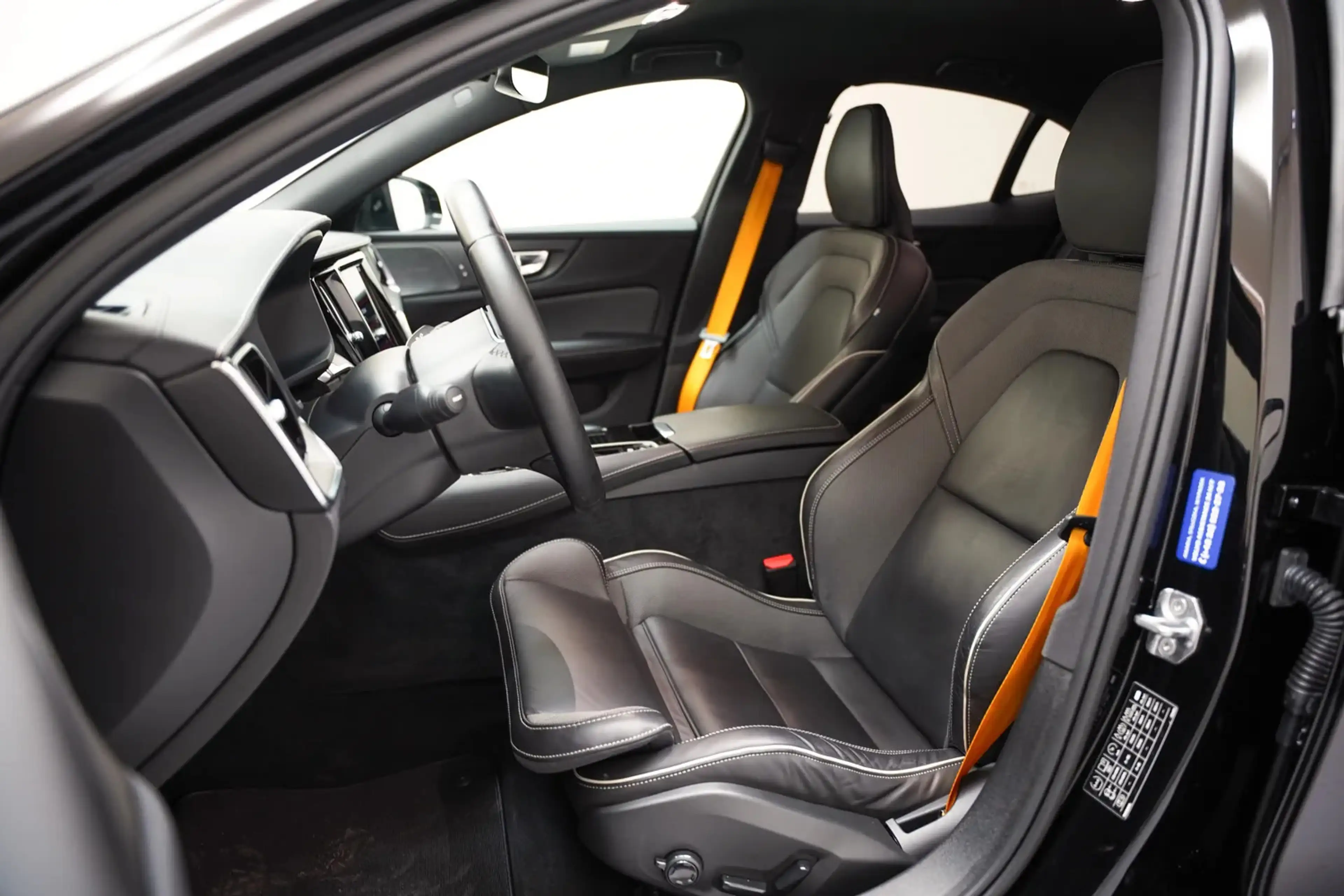 Volvo S60 2.0 T8 AWD Polestar Engineered [ Harman/Kardon Led — photo 10