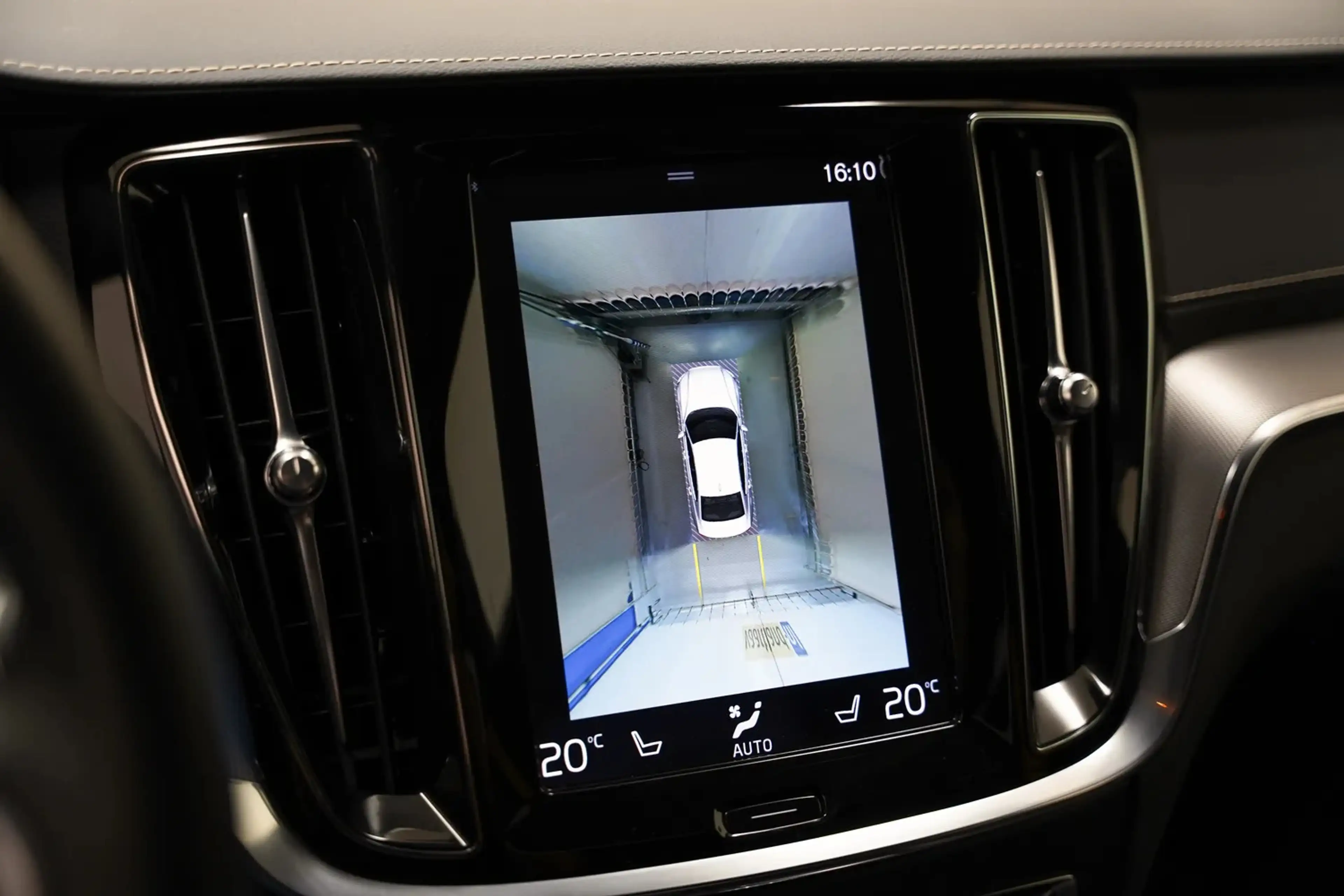 Volvo S60 2.0 T8 AWD Polestar Engineered [ Harman/Kardon Led — photo 8