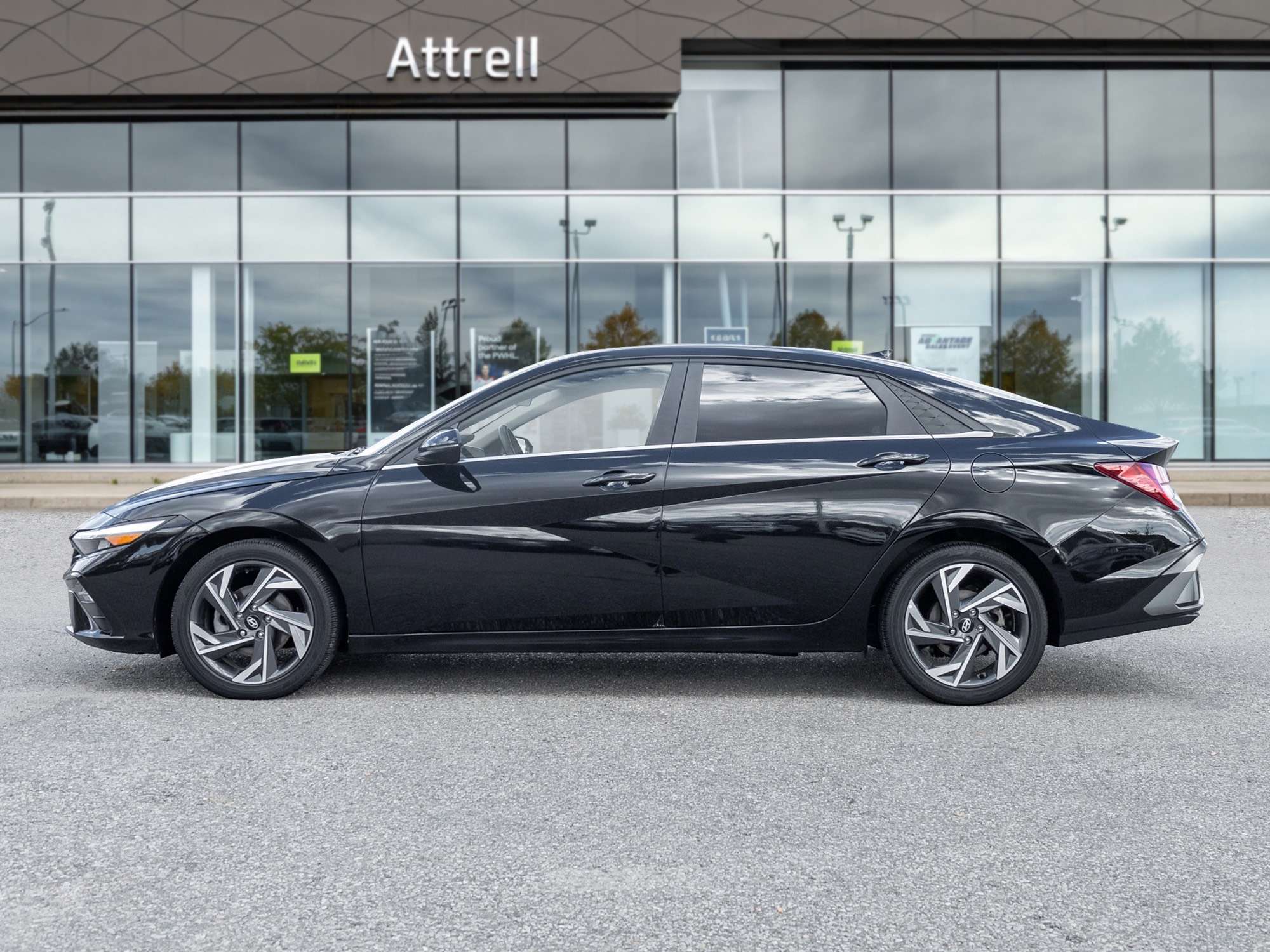 2024 Hyundai Elantra Hybrid