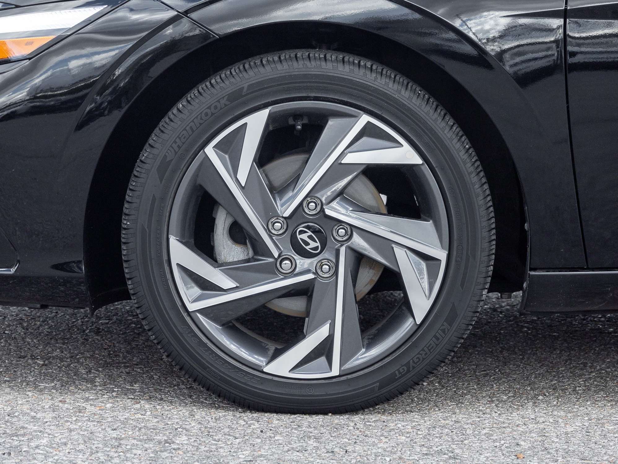 2024 Hyundai Elantra Hybrid