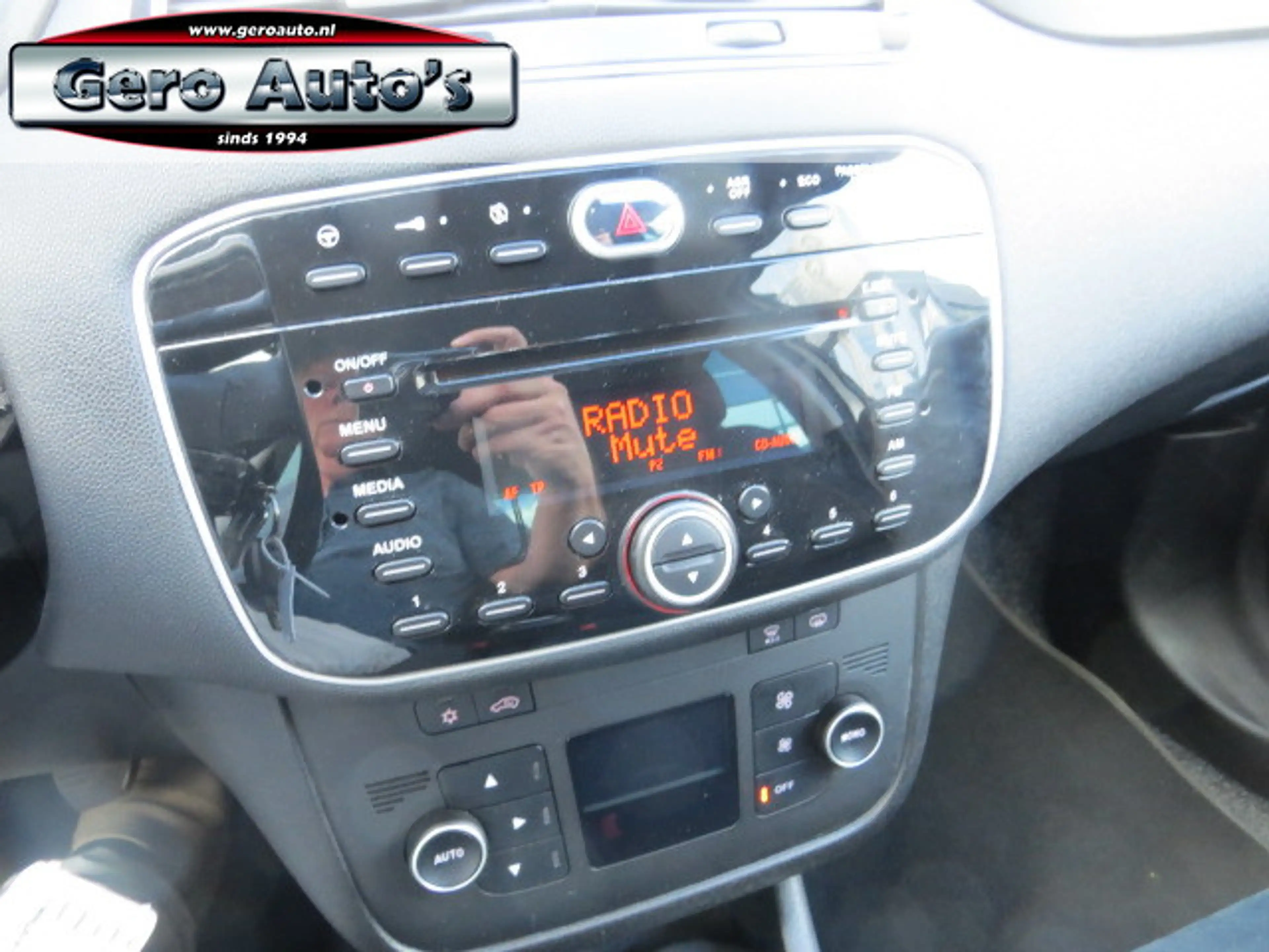 Fiat Punto Evo 0.9 TwinAir Lounge in prijs verlaagd 5 deurs ,airc — photo 10