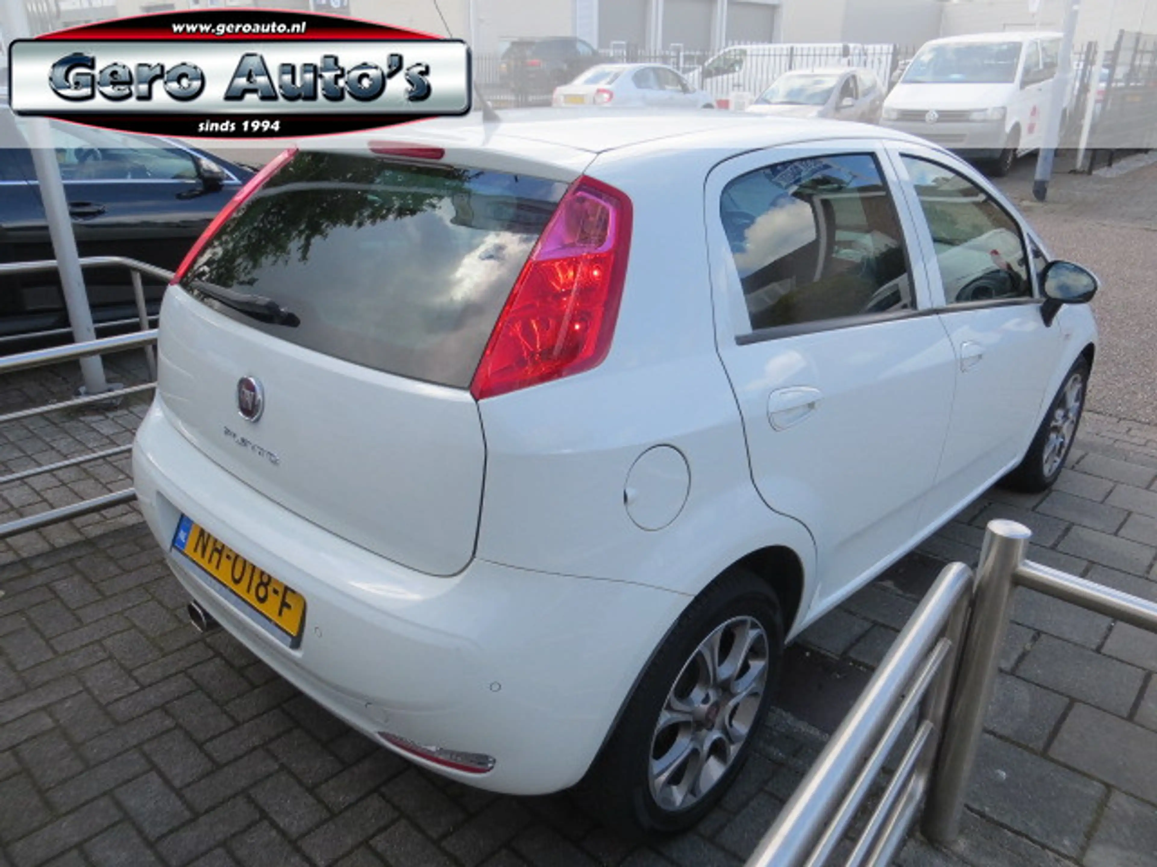 Fiat Punto Evo 0.9 TwinAir Lounge in prijs verlaagd 5 deurs ,airc — photo 5