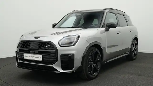 MINI Countryman S All4 John Cooper Works Trim
