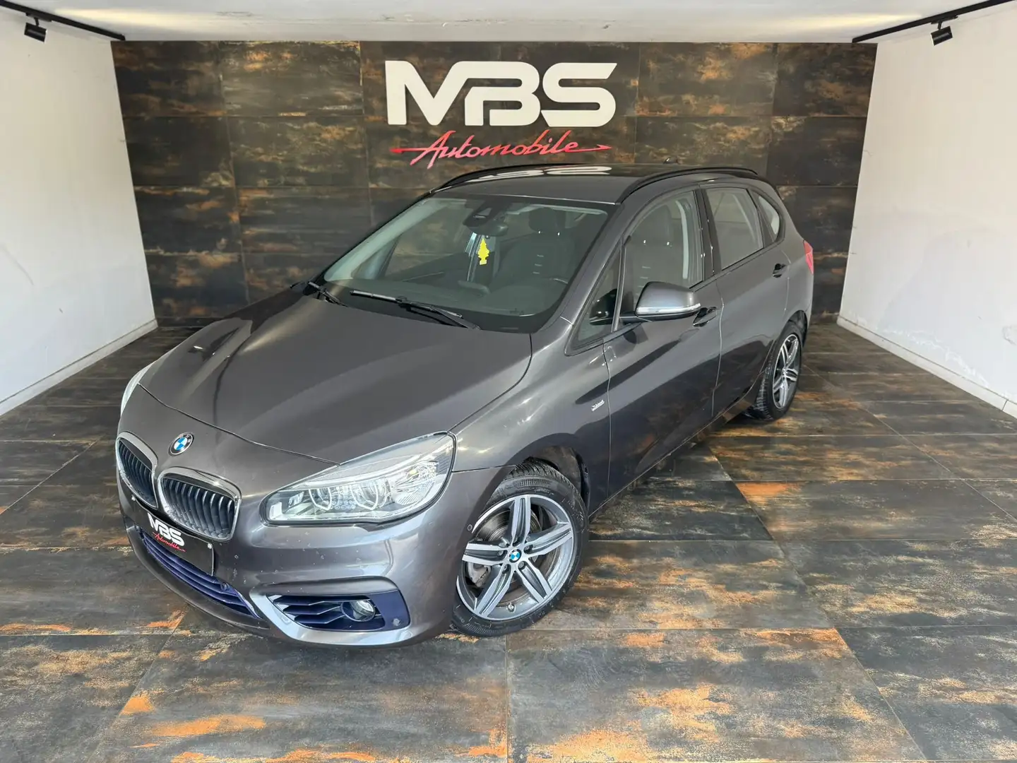 BMW 218 *SPORT LINE *TVA *AUTO *FEUX LED *CAPTEUR *CLIM Gris - 1