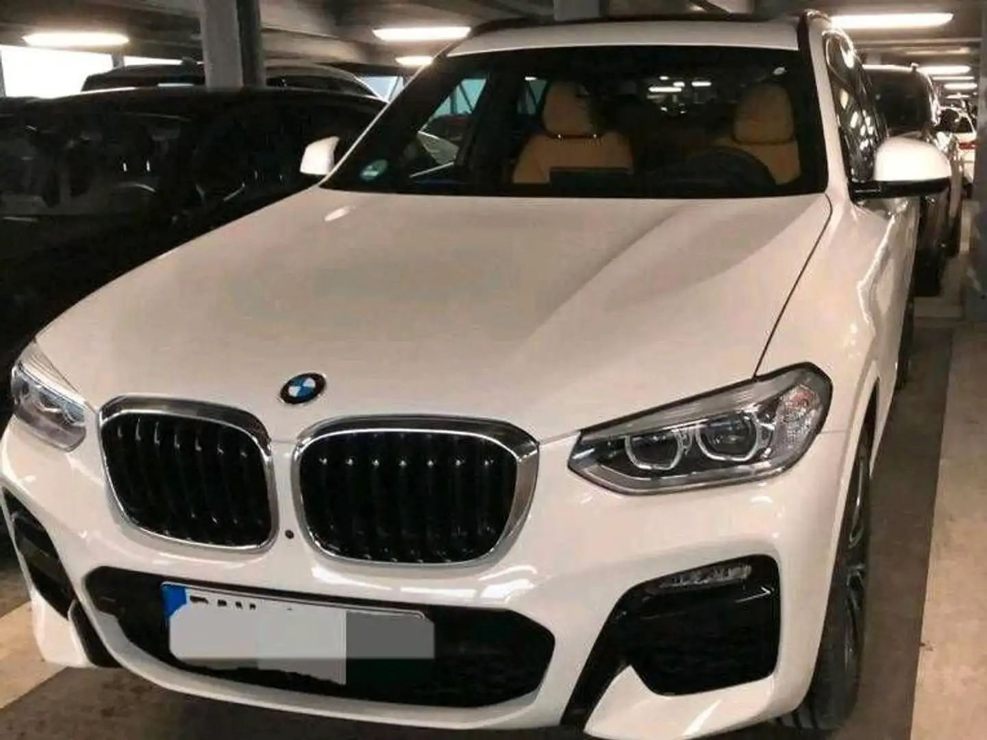 BMW X3 M X3 Plug-In-Hybrid xDrive30e Aut. Sport Bílá - 2