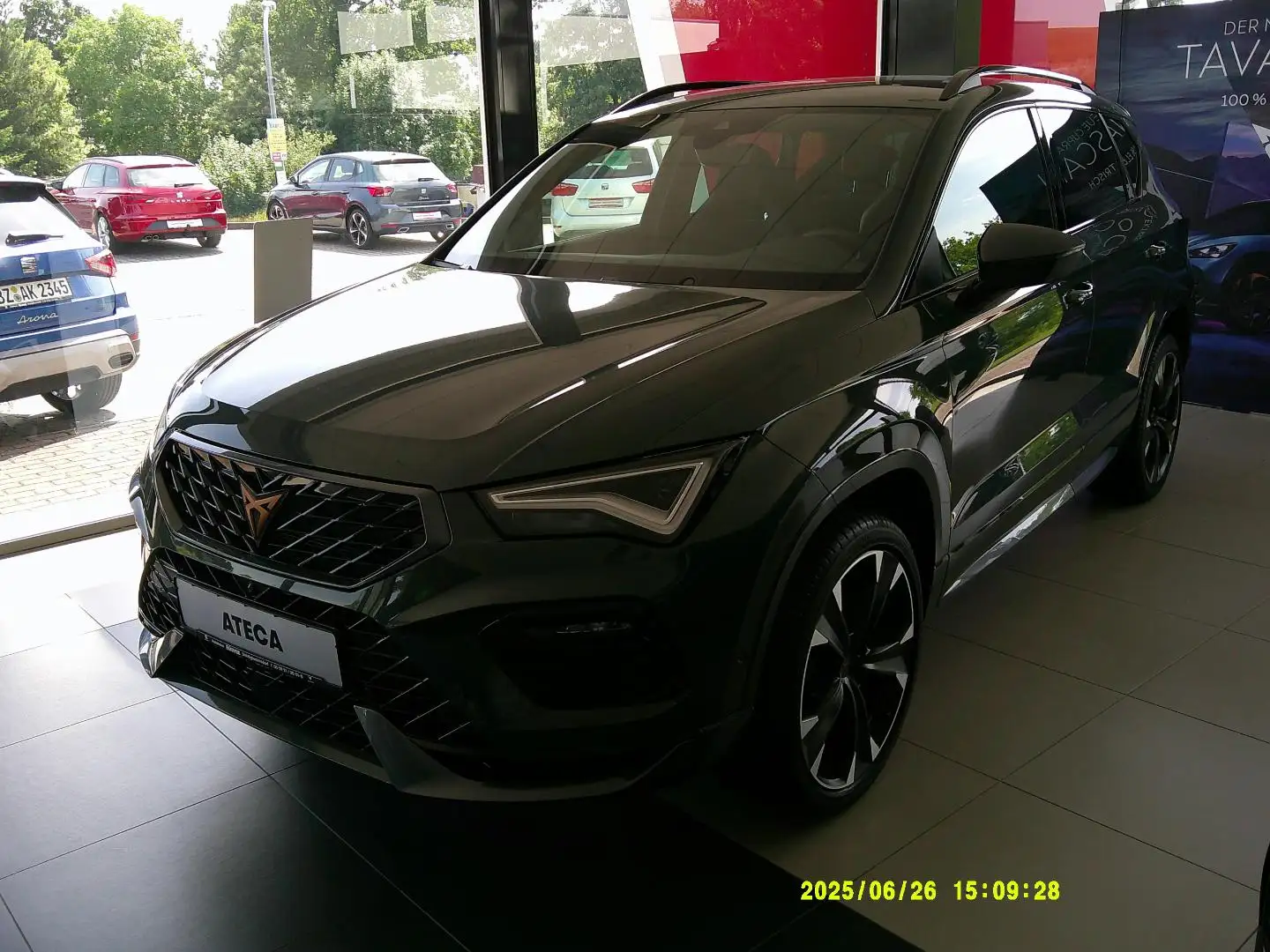 CUPRA Ateca Grün - 1