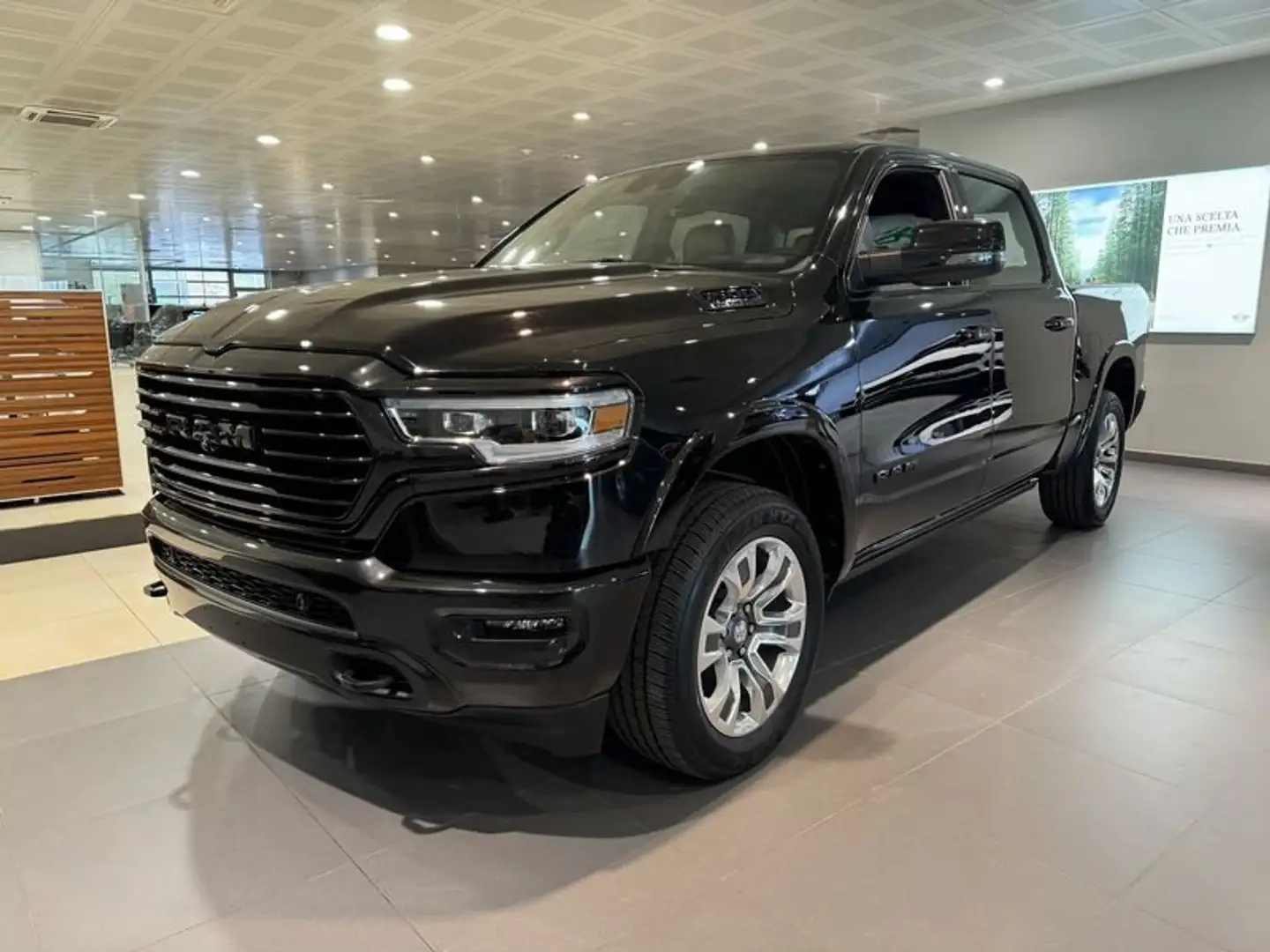 Dodge RAM RAM 1500 CREW CAB LIMITED LONG HORN - AUTOCARRO D Nero - 2