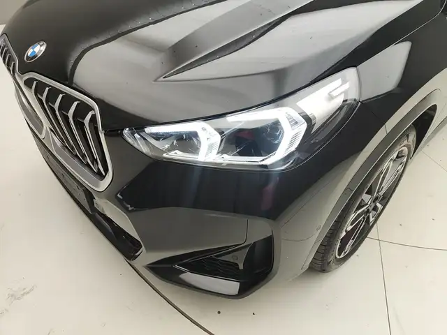 BMW X1 view 30
