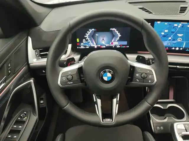 BMW X1 view 11