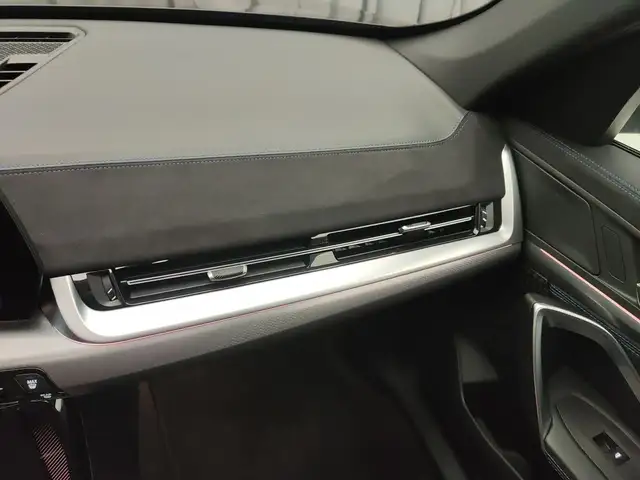 BMW X1 view 23