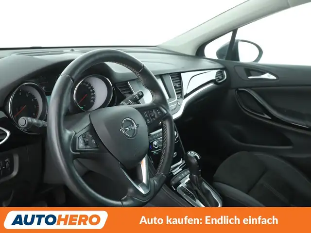 Opel Astra view 11