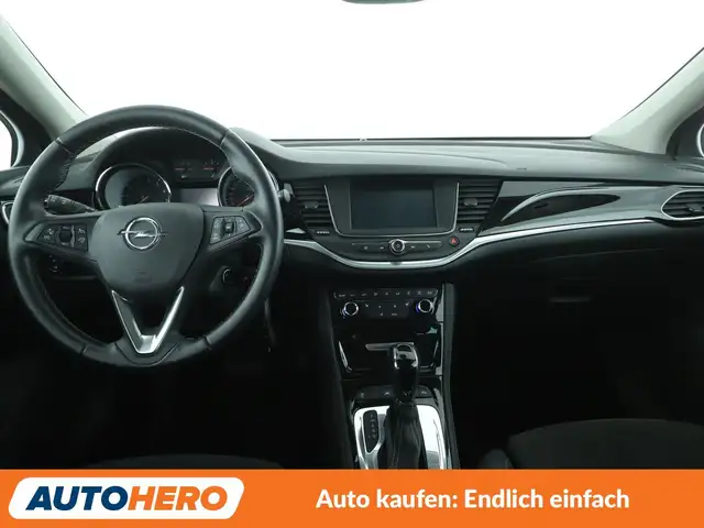 Opel Astra view 12