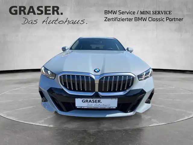 BMW M view 10