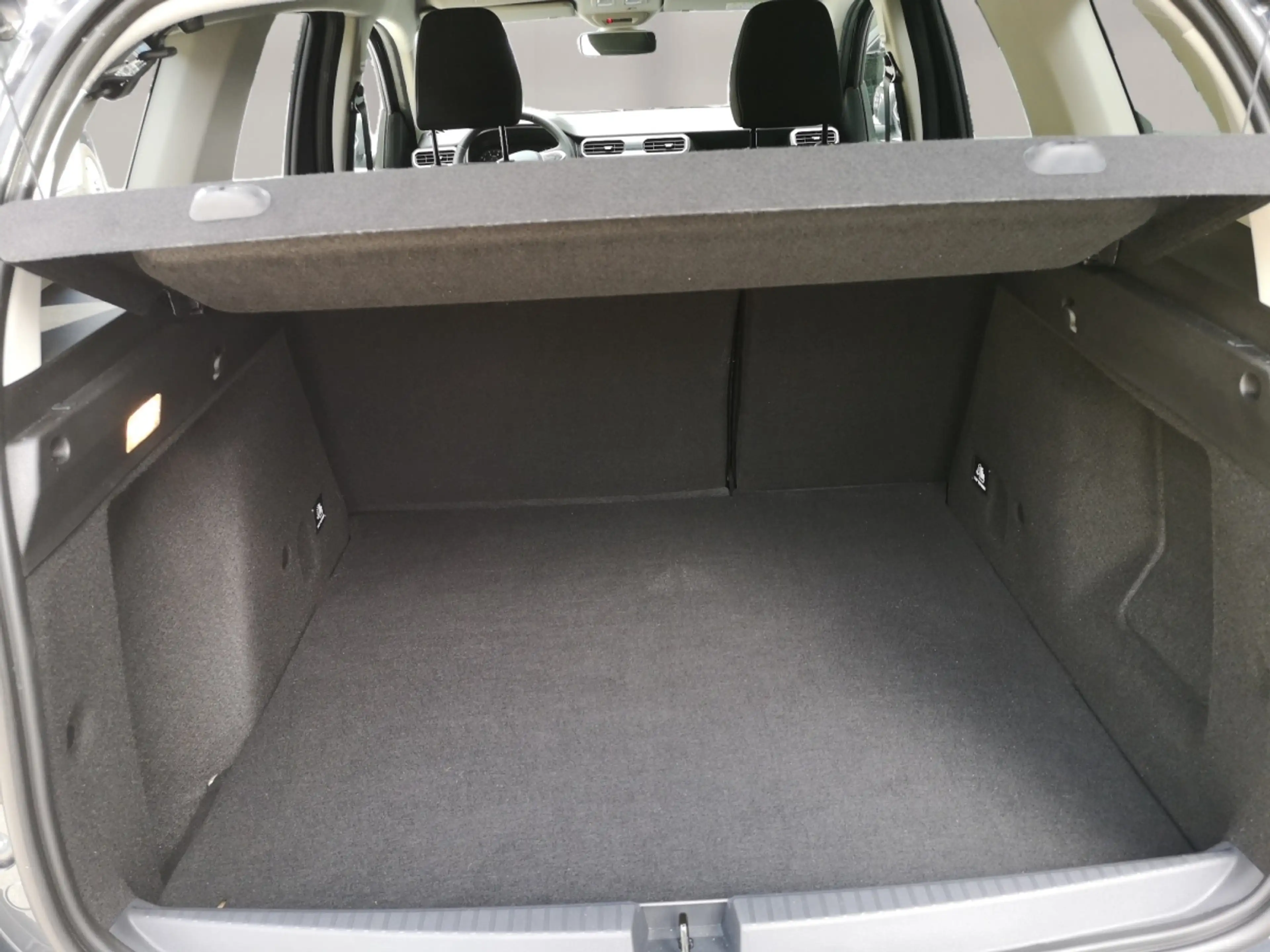 Dacia Duster DUSTER JOURNEY DCI — photo 12
